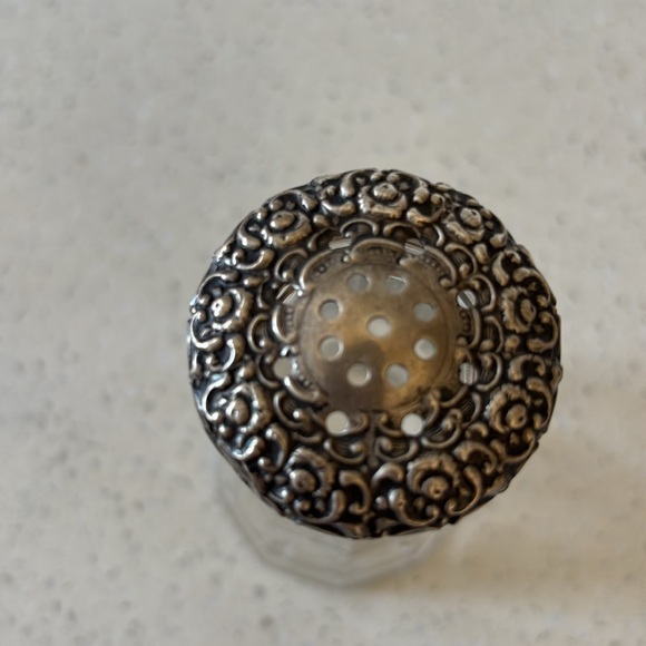 Pretty Vintage Sugar Shaker W/ Decorative Screw Top - Picture 2 of 6